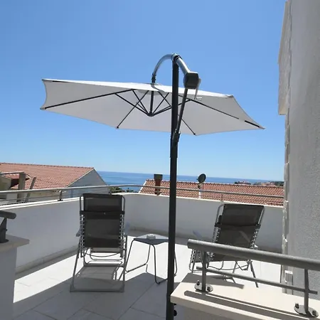 Guest house Icy 3*