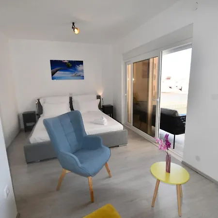Guest house Icy 3*