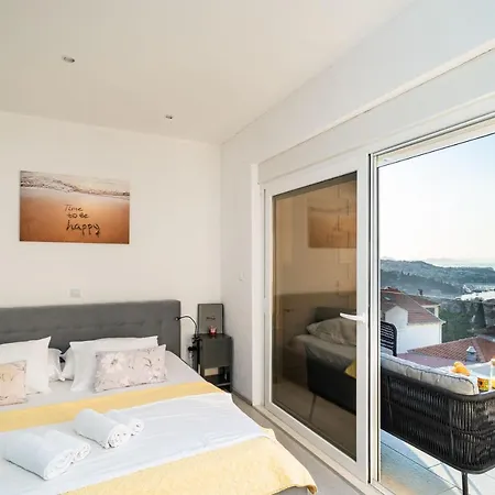 Icy Гостевой дом