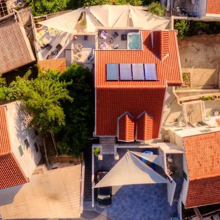 Icy 3* Дубровник