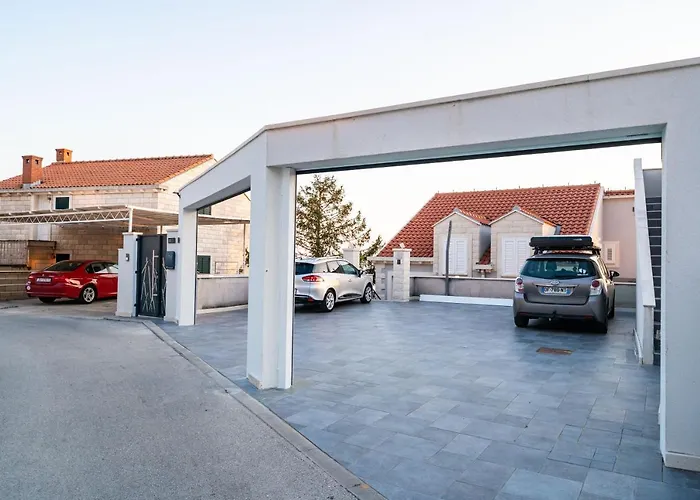 Affittacamere Icy 3*