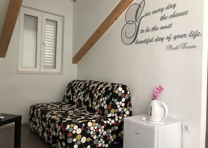 Affittacamere Icy 3*