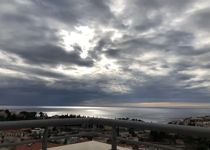 Affittacamere Icy 3*