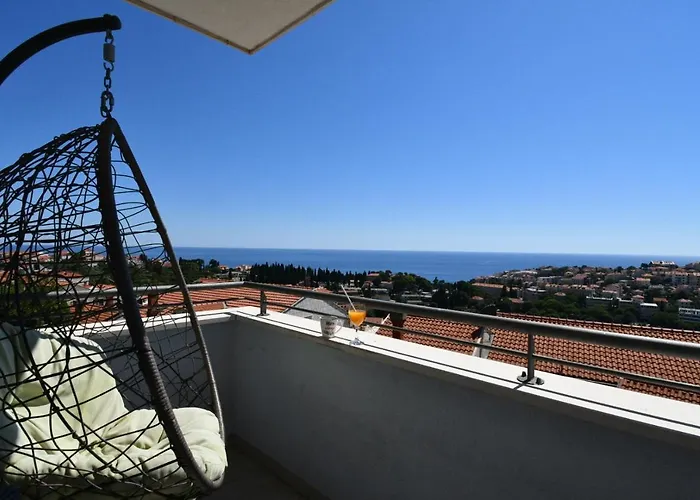 Icy Gostinjska kuća 3*